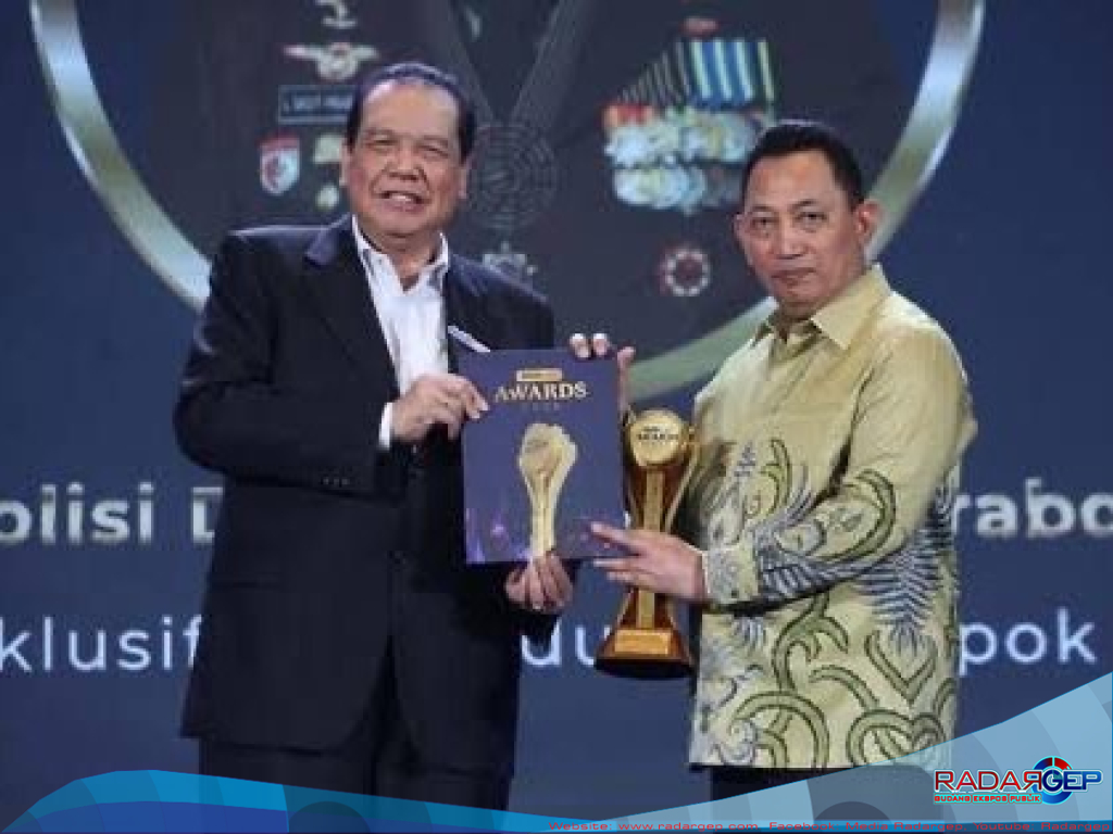 Kapolri Raih Tokoh Inklusif-Peduli Kelompok Rentan: Hak Rakyat Harus Diperhatikan